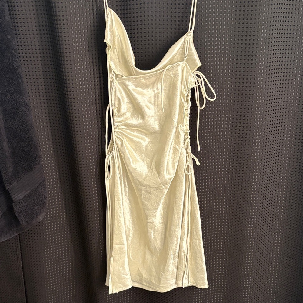 Elegant Cream Mini Dress - Picture 2 of 5